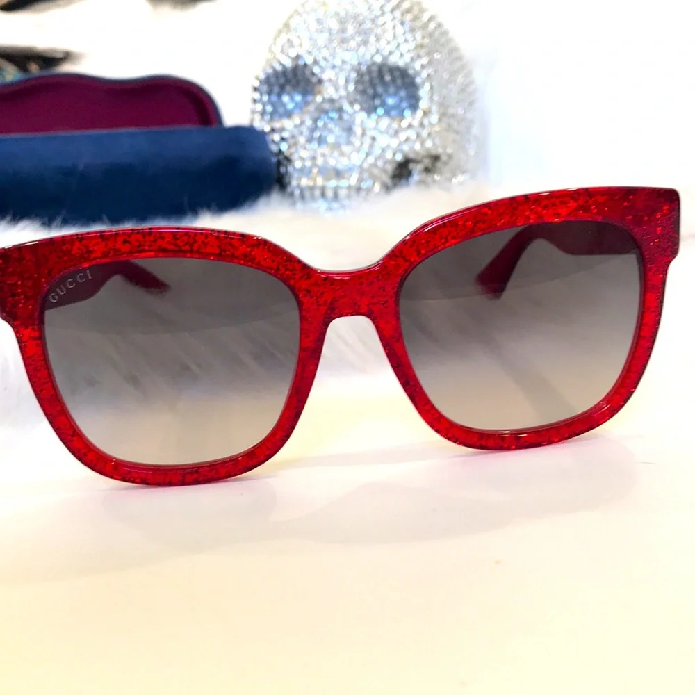 Gucci-Red Glitter Gradient sunglasses